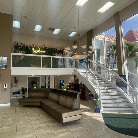 Quality Inn & Suites Conference Center New Port Richey Εξωτερικό φωτογραφία