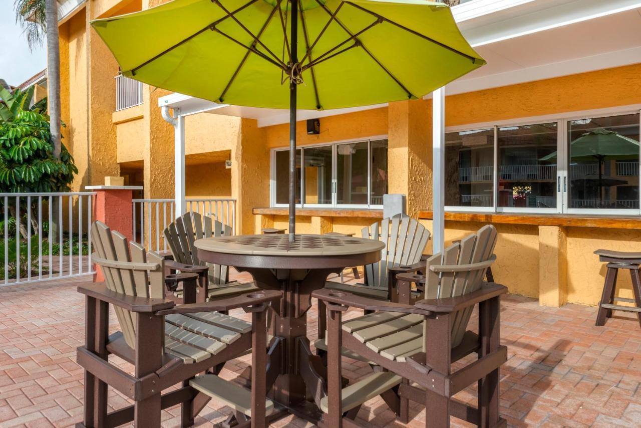 Quality Inn & Suites Conference Center New Port Richey Εξωτερικό φωτογραφία
