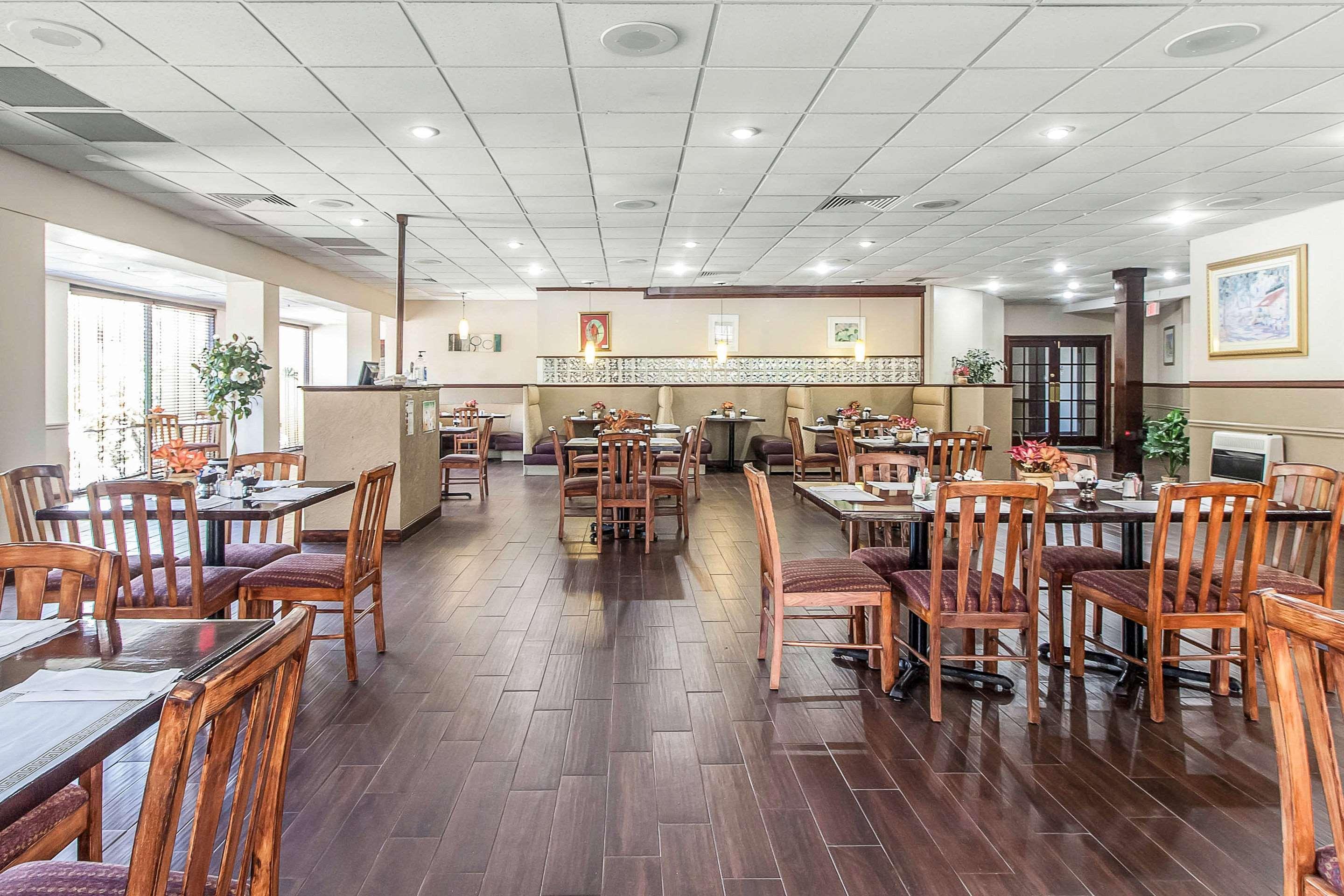 Quality Inn & Suites Conference Center New Port Richey Εξωτερικό φωτογραφία