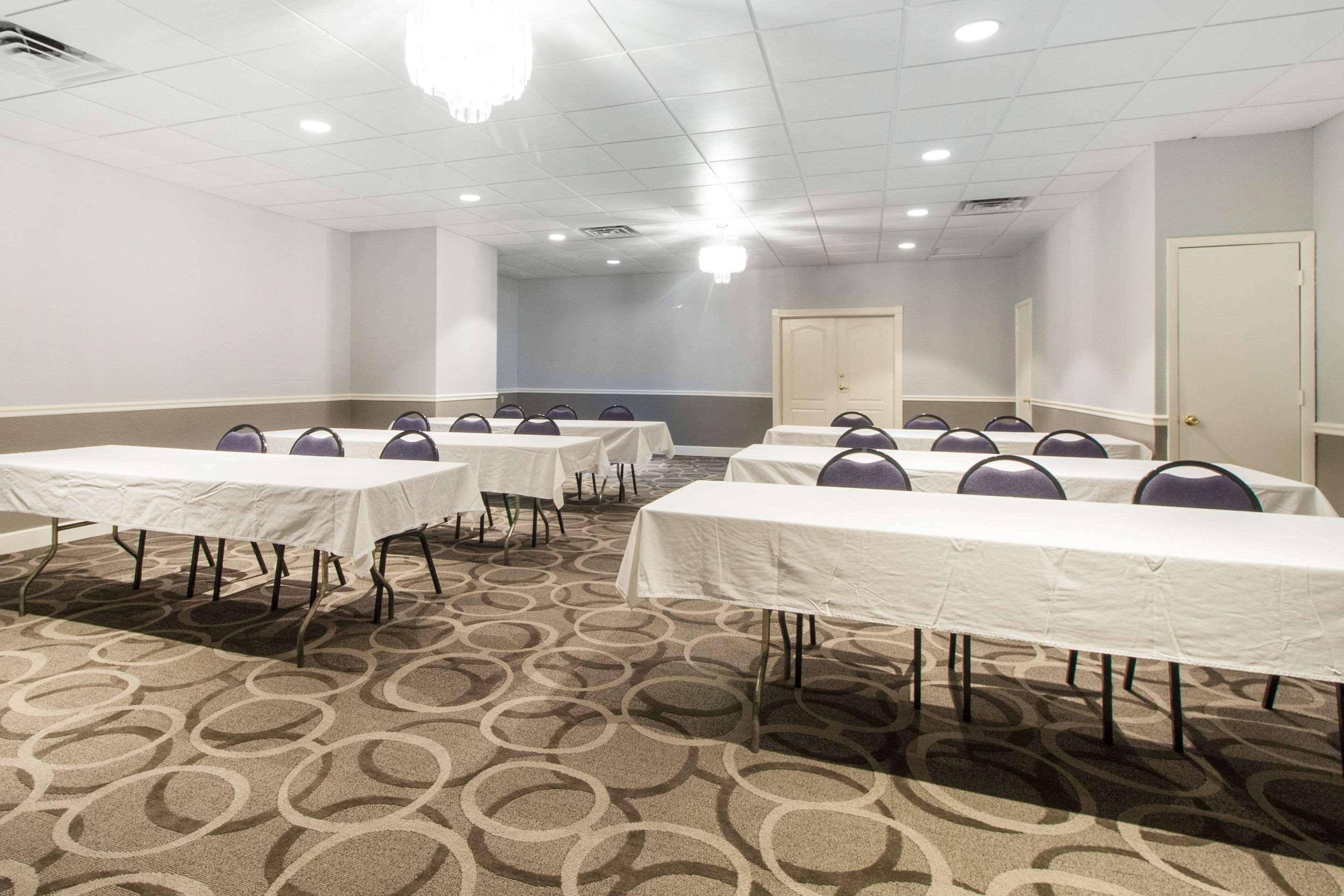 Quality Inn & Suites Conference Center New Port Richey Εξωτερικό φωτογραφία