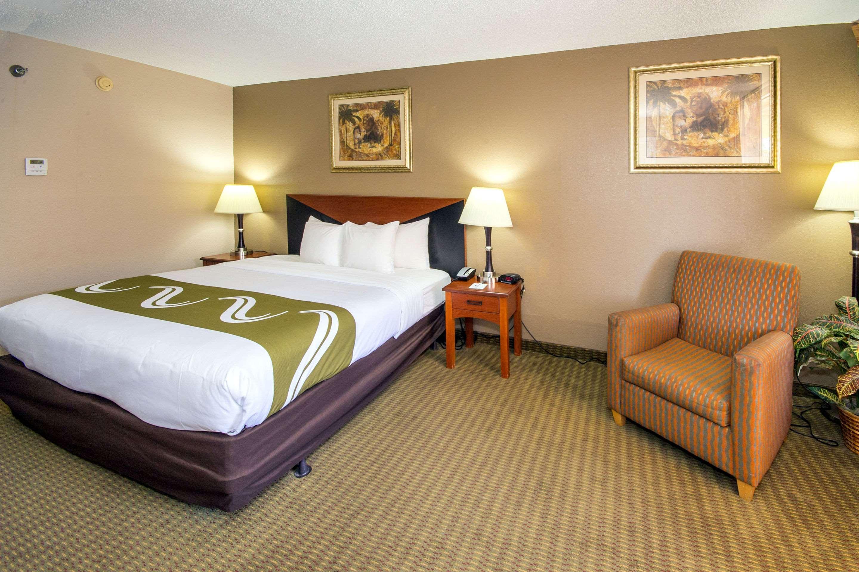 Quality Inn & Suites Conference Center New Port Richey Εξωτερικό φωτογραφία