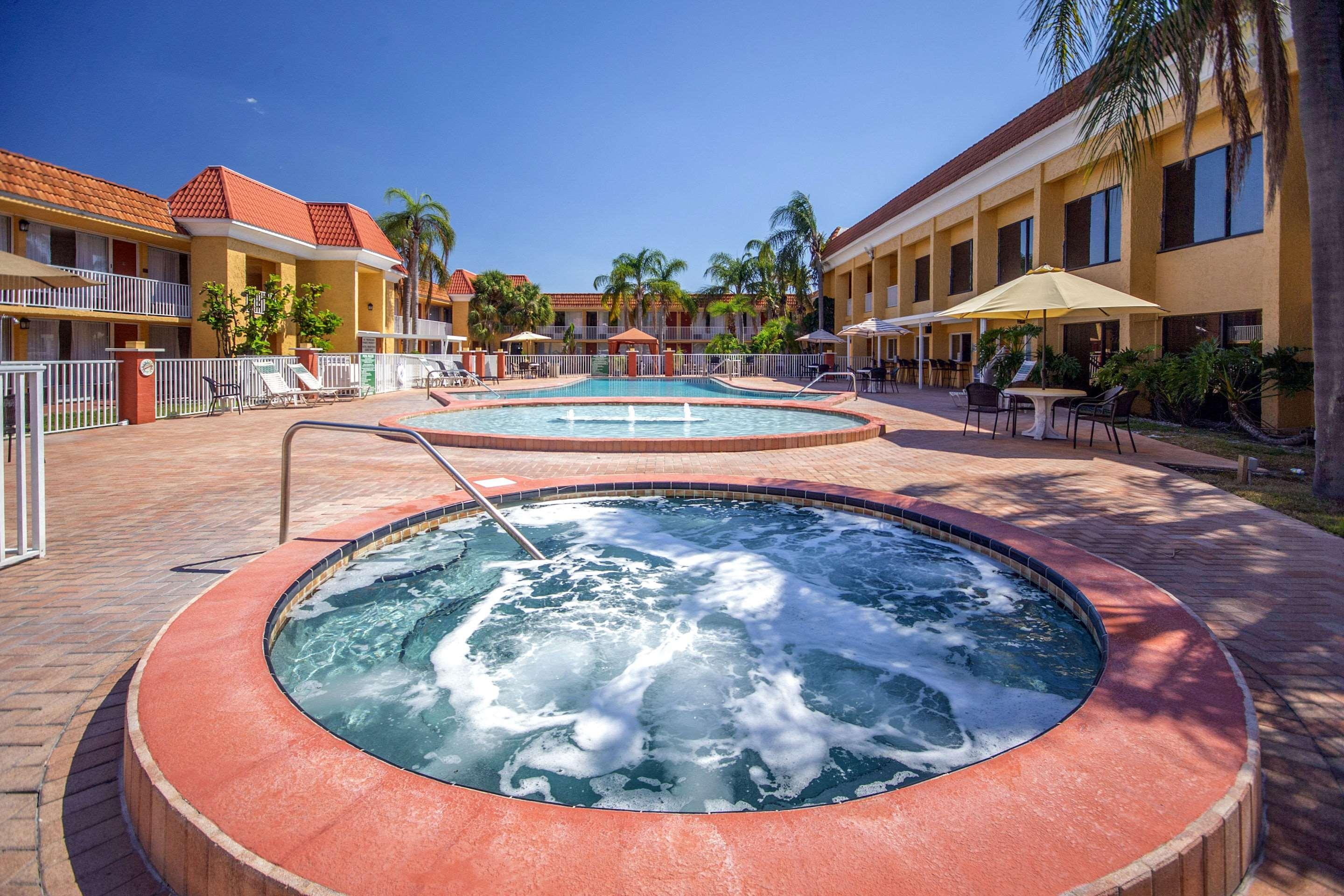 Quality Inn & Suites Conference Center New Port Richey Εξωτερικό φωτογραφία
