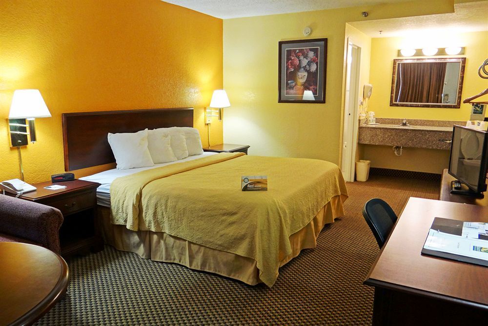 Quality Inn & Suites Conference Center New Port Richey Εξωτερικό φωτογραφία